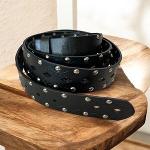 Harley-Davidson Womens Black Studded Leather Belt Snap On 97796-08VW Size 3W